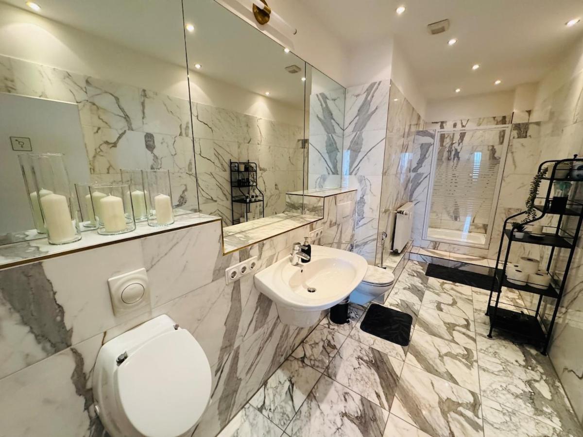 3-raum-city-apartment Ost-5 * Düsseldorf