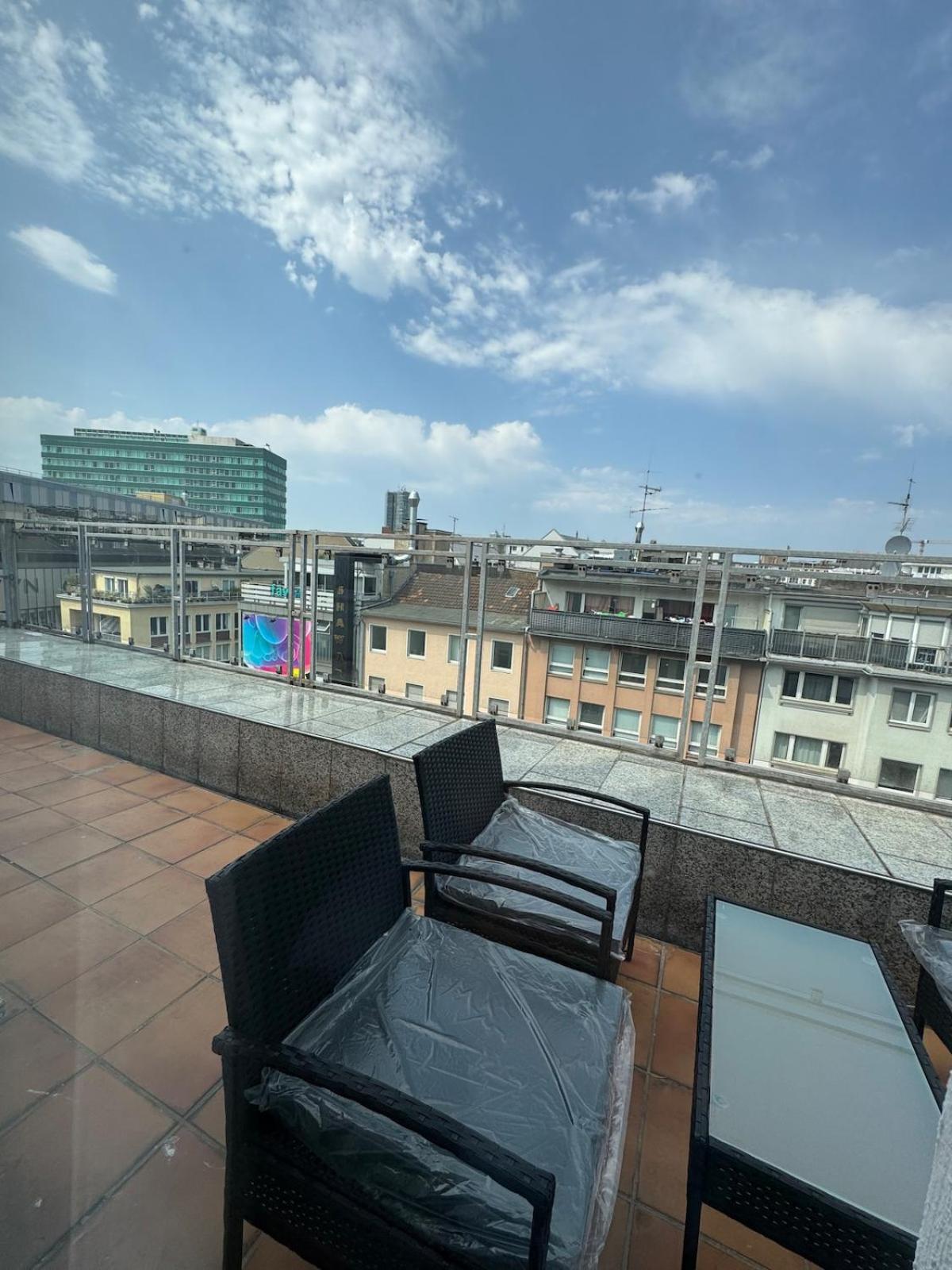 Appartement 3-raum-city-apartment Ost-5 *