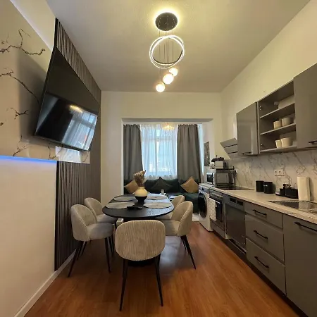 Apartment 3-raum-city-apartment Ost-5